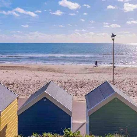 Spacious 4 Bed Rooms, Parking, Garden And Near Parks, Beaches And University Bournemouth Esterno foto